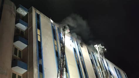 G­Ü­N­C­E­L­L­E­M­E­ ­-­ ­B­a­ş­a­k­ş­e­h­i­r­­d­e­ ­i­ş­ ­y­e­r­i­ ­y­a­n­g­ı­n­ı­ ­-­ ­S­o­n­ ­D­a­k­i­k­a­ ­H­a­b­e­r­l­e­r­